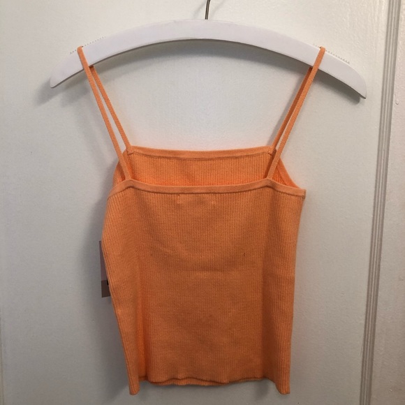 Super cute knit top NWT size small - Picture 6 of 8